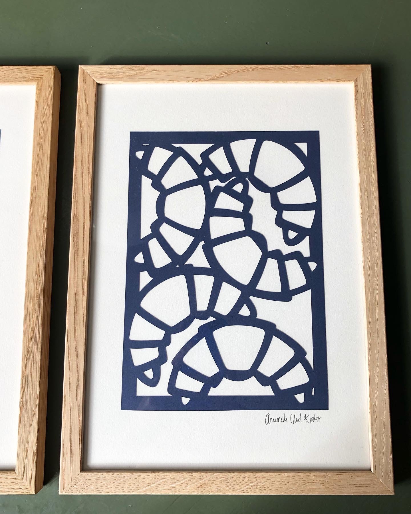 Croissanter i marineblå, A4