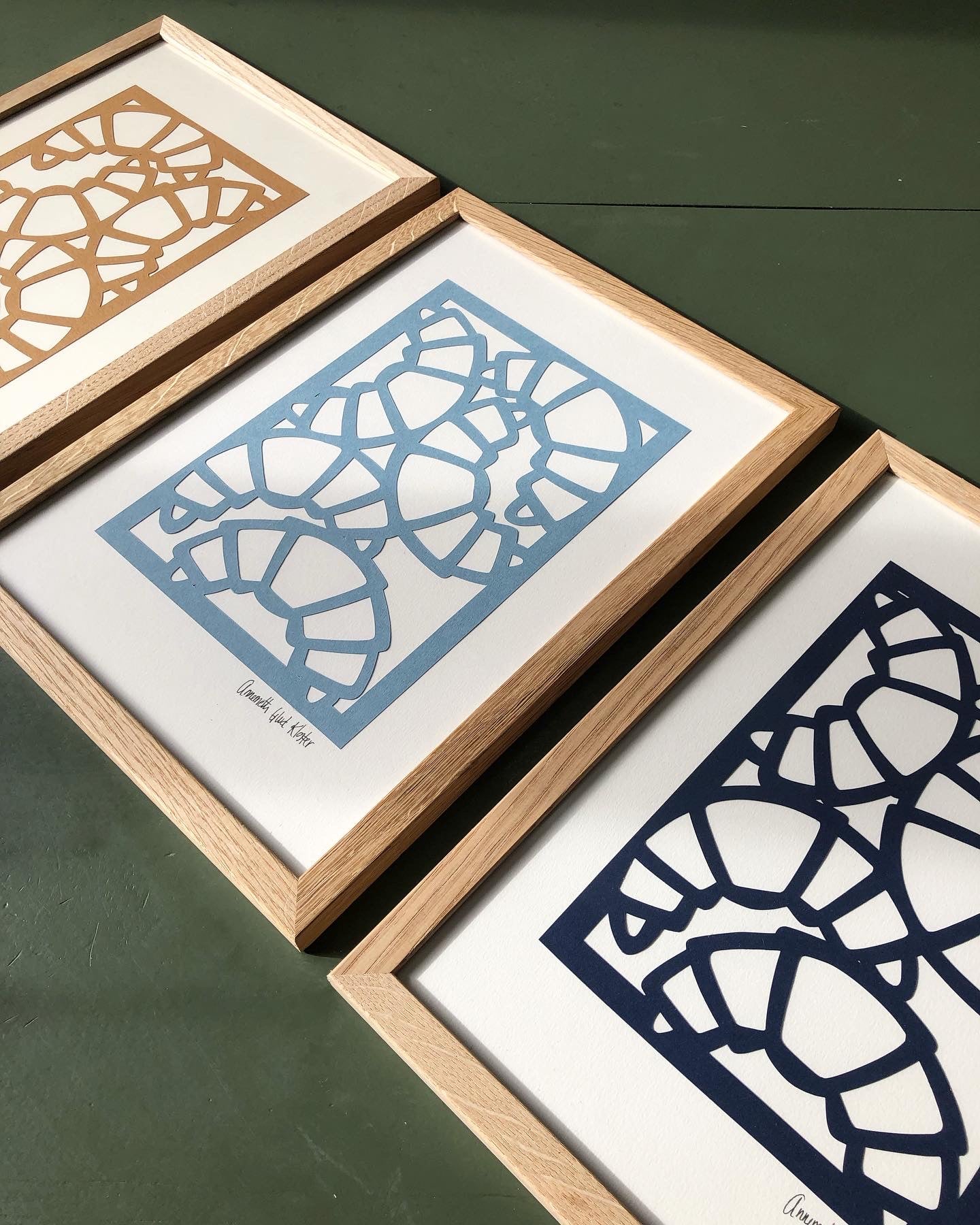 Croissanter i støvet blå, A4