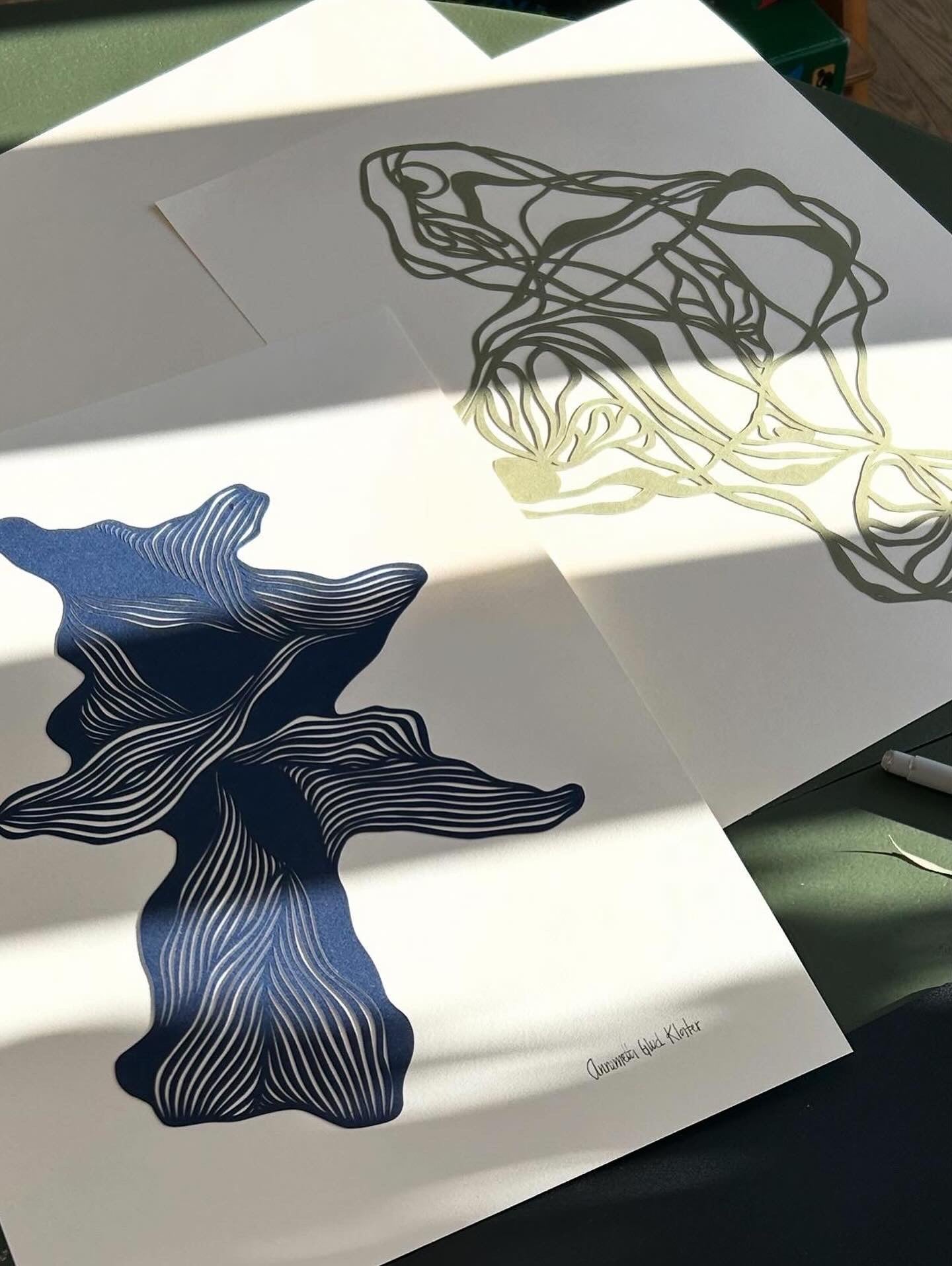 Abstrakt papercut i A3