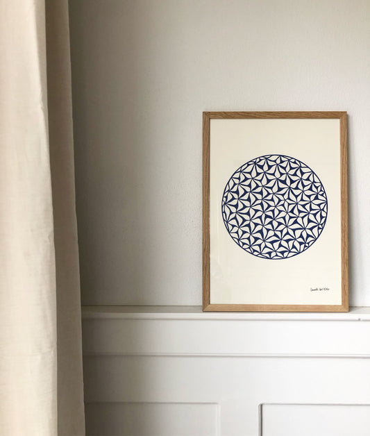 Mørkeblå på knækket hvid, str. A3