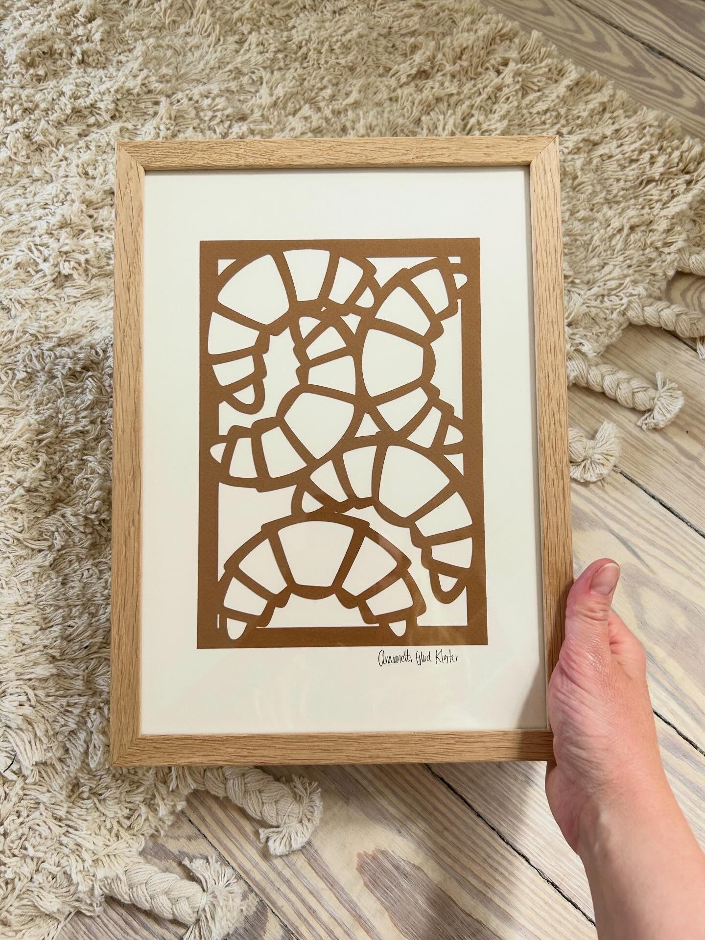 Caffelatte-farvede croissanter, A4🤎